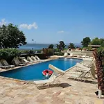 Cosher - Gardenia Palace 7 Free Parking *