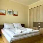 Cosher - Gardenia Palace 7 Free Parking Apartment *